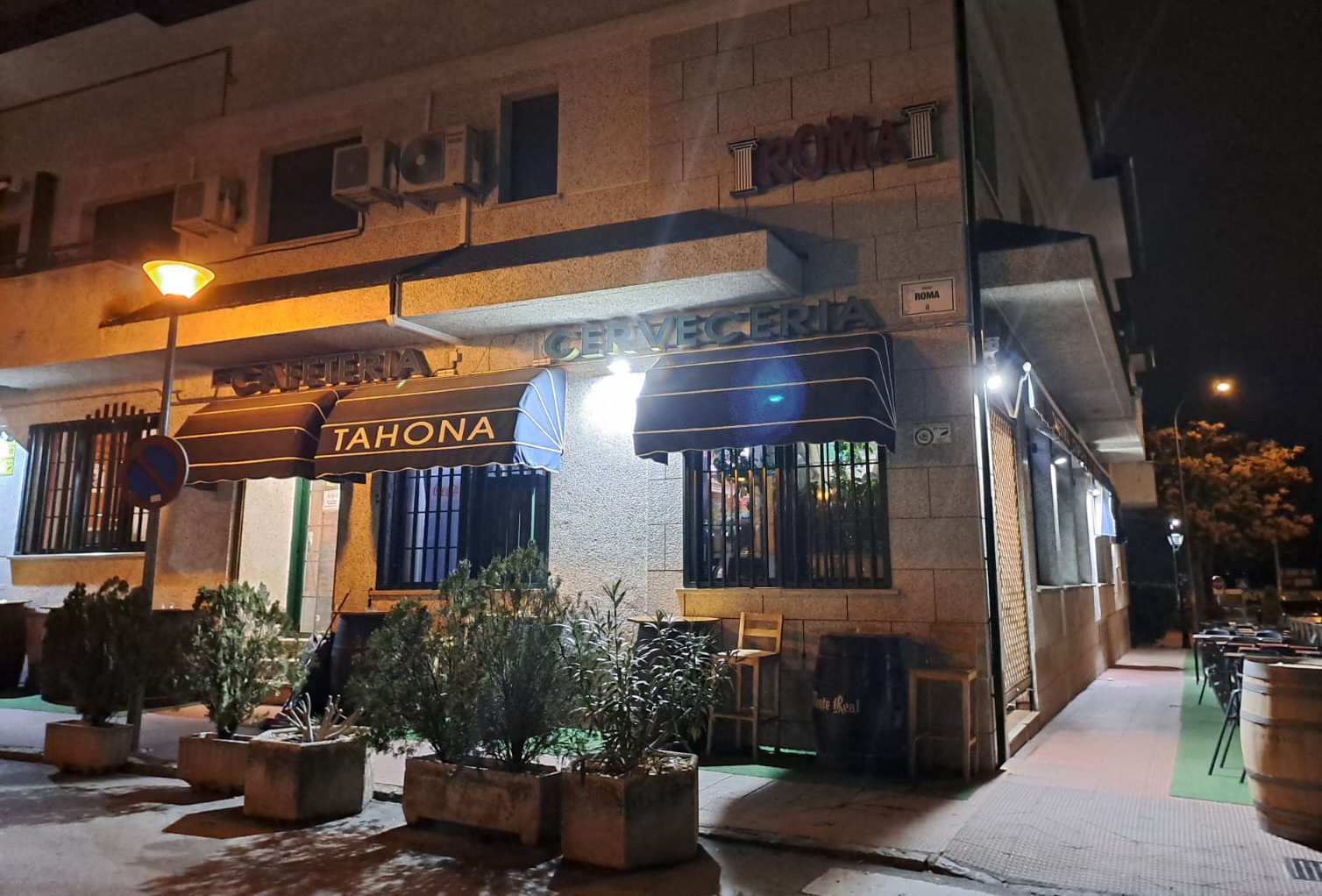 Ambiente Restaurante Cafetería ROMA